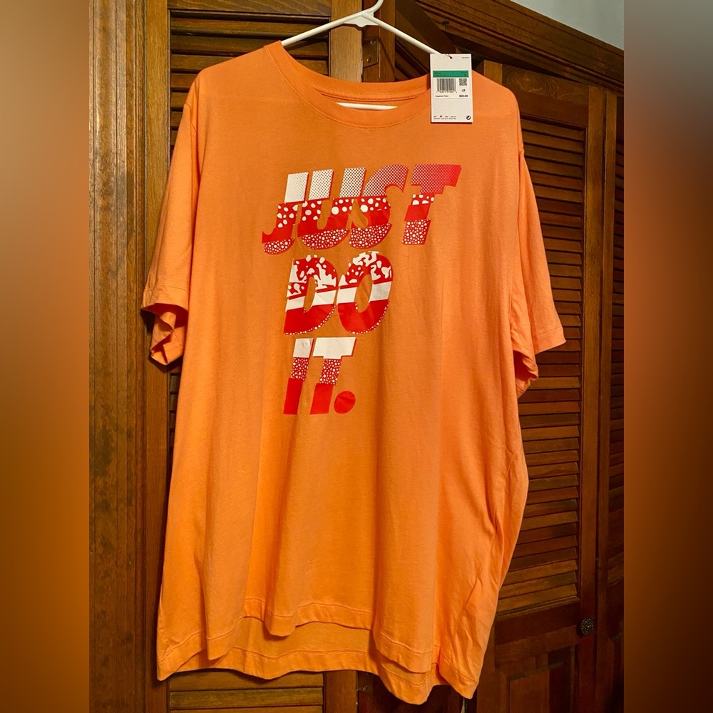 NWT Nike Men's Orange 'Just Do It' Tee